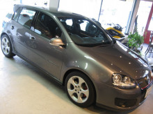 VWゴルフ５にセキュリティ！！