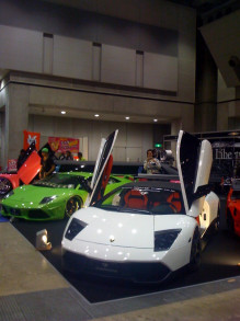 インポートカーショーに行ってきました！