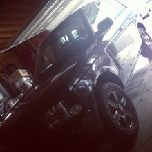 アメリカで乗っていた車を日本に持って帰ってきた車。