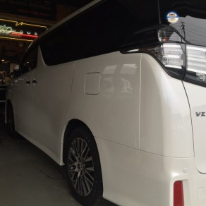 ヴェルファイヤーにVIPER施工!!