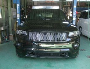 グラチェロ・入庫　ラングラー・入庫　カイエン・入庫