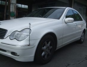 Ｃ２００・入庫　Ｂ１８０・入庫　パトリオット・入庫　ランディ・入庫