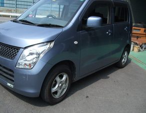 ワゴンＲ・入庫　アルト・入庫×２