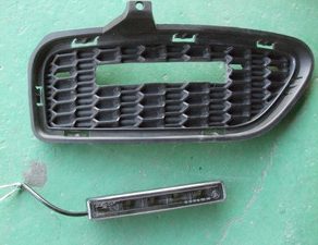 Z４・完成　グラチェロ・入庫　インプレッサ・入庫　PTクルーザー・入庫　ラングラー・塗装