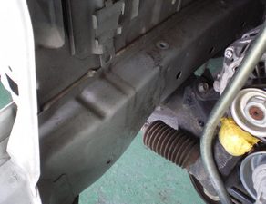 キックス・フレーム修正　サンバーディアス車検　ｼﾎﾞﾚｰ・クルーズ入庫