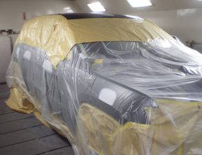 グラチェロ・塗装　モコ・鈑金　ラングラー・入庫　