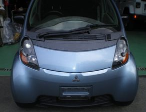 アイ・完成　ヴィッツ・塗装　パネルハンガー清掃