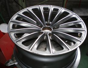 BMW・ホイール修理　ハイエース・鈑金