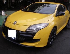 ルノー・完成　トゥーラン・入庫　
