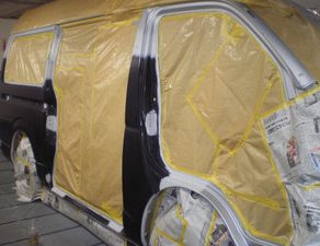 ハイエース・塗装　ラングラー・フード　