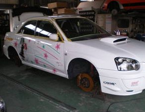 スバルインプレッサ　ジープﾁｪﾛｷｰ　クライスラーＰＴクルーザー