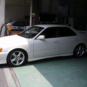 ﾄﾖﾀチェイサー車検　ジープパトリオットバンパーペイント