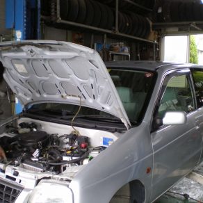 スズキｱﾙﾄ　クライスラーＰＴクルーザー　メルセデスＡ160