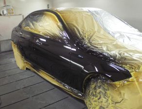 ベンツ･塗装、組付、磨き　ハイエース・鈑金　グラチェロ・鈑金