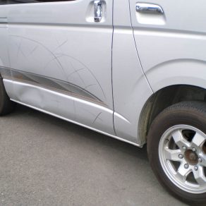 ﾄﾖﾀハイエース　メルセデスベンツＶクラス