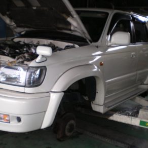 ﾄﾖﾀハイラックスサーフ　日産ティーダ　ジープラングラー