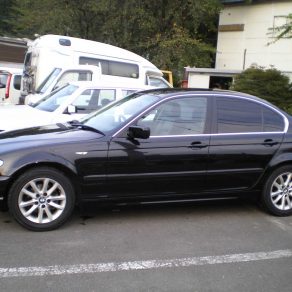 ＢＭＷ320　三菱キャンター