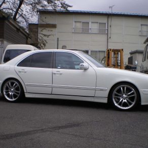 Ｅクラス　スタークラフト　カローラＷＧＮ　アキュラ3.5ＲＬ　オペル