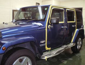 ラングラー・完成　ＴＮ－７・塗装　ラングラー・コーティング　３００Ｃ・入庫　マーチ・完成　スイフト・入庫