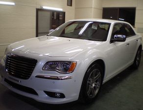 スイフト・完成　３００Ｃ・完成　コンパス・入庫　アクティー・入庫　ＰＴクルーザー・バンパー