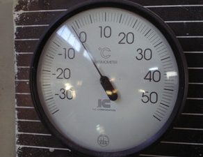 ベンツCLS３５０・完成　ヴェルファイヤ・入庫