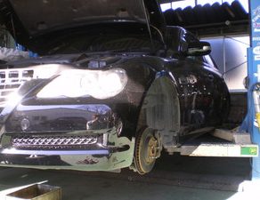 マークX・入庫　スープラ・入庫　ヴェルファイヤ・塗装・組付