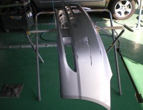 カローラ・塗装　グラチェロ・鈑金開始　ラングラー・入庫　フォレスター・塗装準備