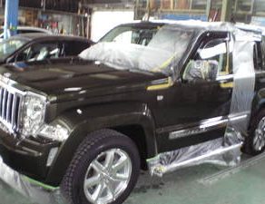 ｼﾞｰﾌﾟラングラー　三菱パジェロ　キャデラックエスカレード