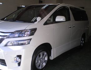 ヴェルファイヤ・完成　ラングラー・グリル塗装　ｂB・組付、磨き　ベンツ・ラジエータ交換　イプサム・作業開始　塗装ブース・フィルター交換