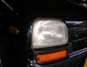 ヘッドライトの黄ばみ取り　ﾎﾟﾘﾏｰコート