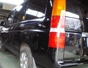 ステップワゴン組みつけ　アイローター研磨　ナイトロ　チェロキーガラスコーティング　ヴィッツ