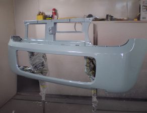 ラパン・バンパー塗装　X5・バンパー塗装　ミラ・入庫