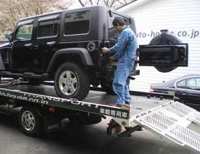 ラングラーバンパーｶｯﾄ　エスティマ車検　エブリィサフェーサー　キャリバー磨き　