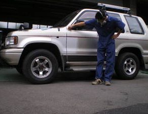 ビックホーン色あわせ レガシィペイント ムラーノお預かり ワゴンR仲間入り ラングラー納車 ハイエース板金