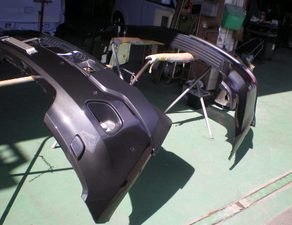 グランドチェロキー色合わせ　ﾊﾟﾄﾘｵｯﾄ入庫　モーターペイント　アルトペイント準備　スマート完成　グランドチェロキーバンパーサフェ