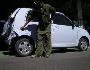 アルト色合わせ　ｽﾏｰﾄ完成　プリウスアルファー　ハイマー完成　アルトペイント　ヴィッツ入庫　