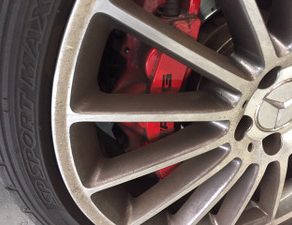 メルセデス・ベンツ　Ｃ６３　ＡＭＧ　コーティング作業