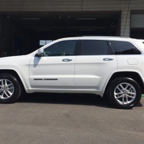 WKグランドチェロキー同色塗装＆フルスモーク!!