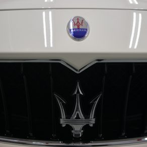 マセラティ ギブリ コーティング リアフィルム施工