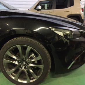 板金塗装入庫車両、アテンザ・キューブ・バネットバン・アテンザ・エリシオン・Aクラス!!