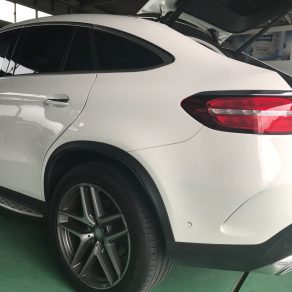 GLEクーペにヒッチメンバー取付！！