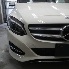 メルセデスベンツ　B180　ガラスボディコーティング　ホイールコート