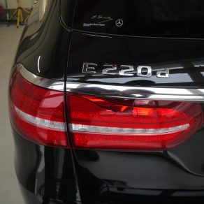 メルセデス・ベンツ　E220d　ボディガラスコーティング
