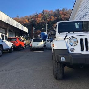 栃木、埼玉、群馬の板金塗装イシダボデー!!全車にスタンドックス塗料を使用しています!!