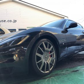 グラントゥーリズモに断熱フィルム!!