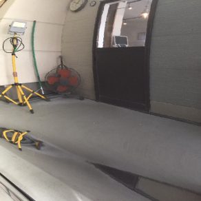 マセラティ　レヴァンテ　ボディガラスコーティング