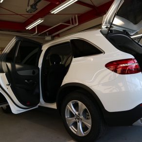 メルセデスベンツGLC220Dボディーコーティング!!