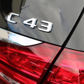 AMG C43ワゴンにセキュリティ＆ドライブレコーダー!!