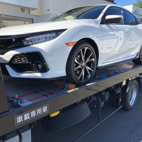 シビックにKING VEILプラスコーティング＆ドライブレコーダー取付!!