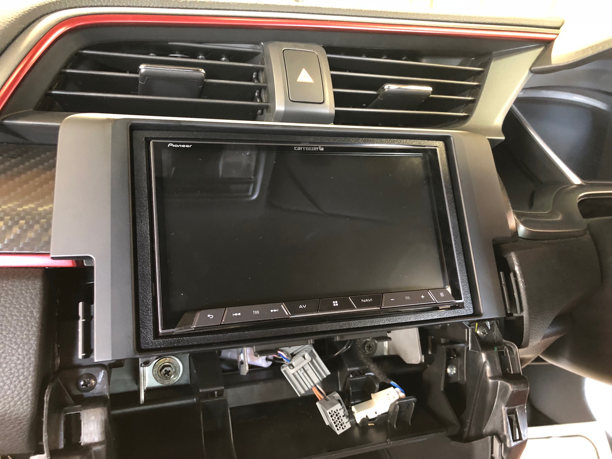 シビックタイプｒ ｆｋ8にナビゲーション ドライブレコーダー レーダー探知機取付 板金 塗装 コーティング カーセキュリティのオートハウス イシダボデー